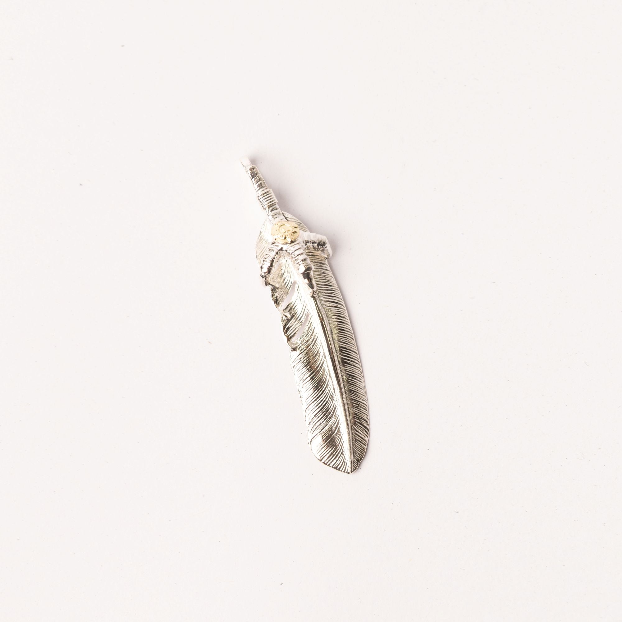 P-568L K18 Eagle Glove with Feather (L)