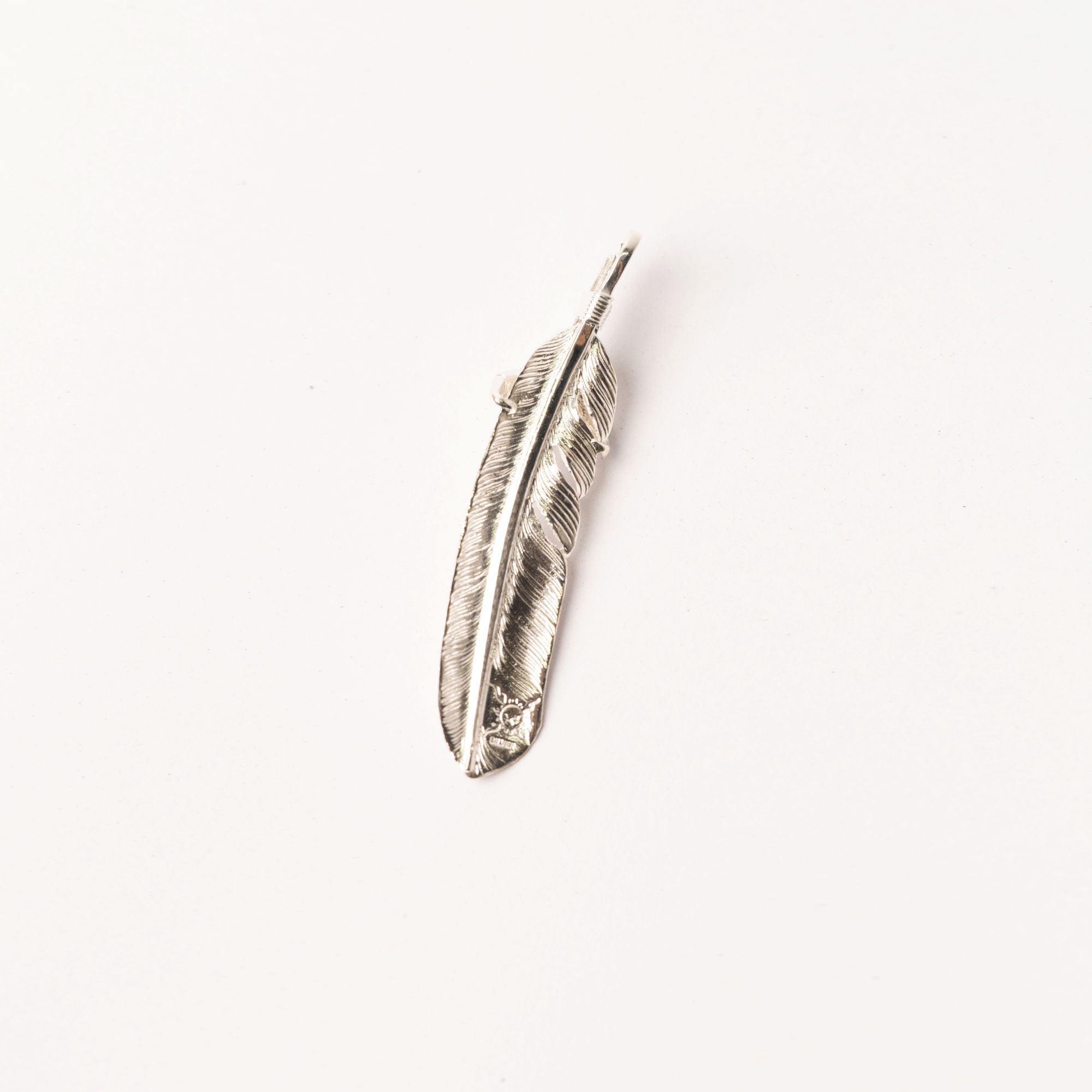 P-568L K18 Eagle Glove with Feather (L)