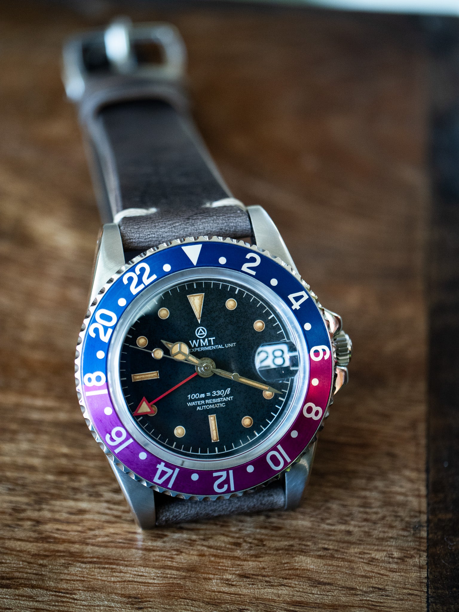 Sanford MKII - Interchangeable Bezel / Fuchsia & BlueBerry Bezel / Aged Edition / Metal Bracelet + Leather Strap Set
