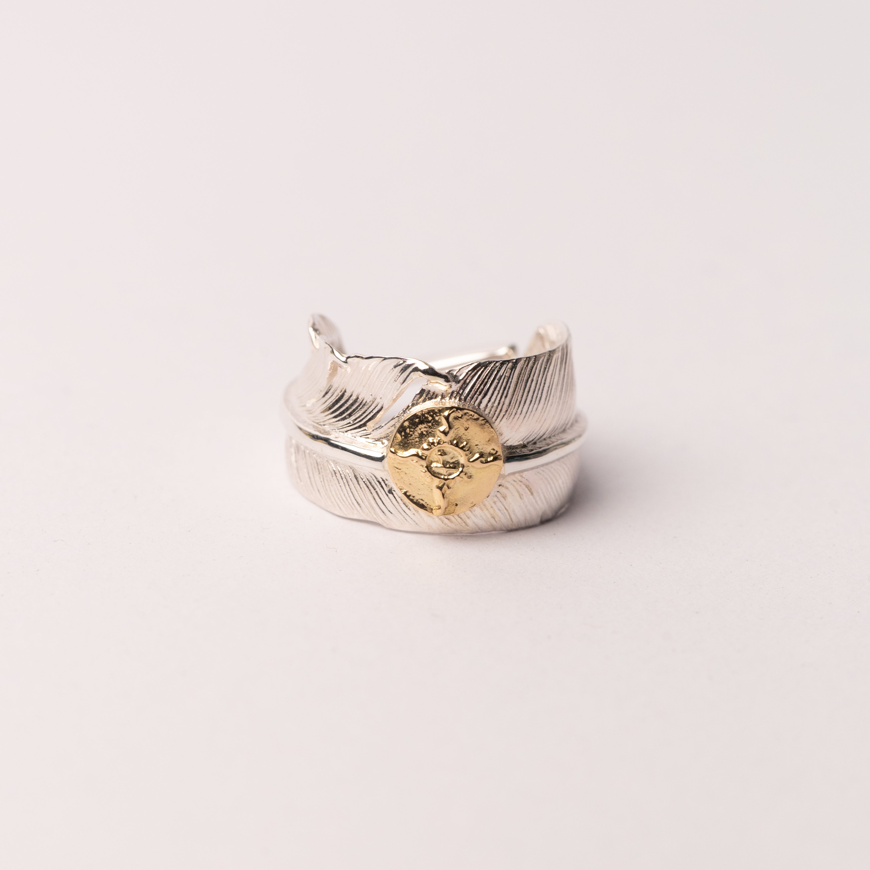 R-071 K18 feather ring (L)