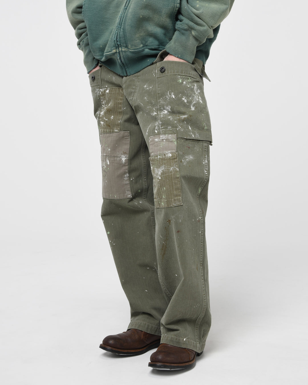 PAINT STAINED USMC P-44 HBT TROUSERS - PAINT STAINED OD