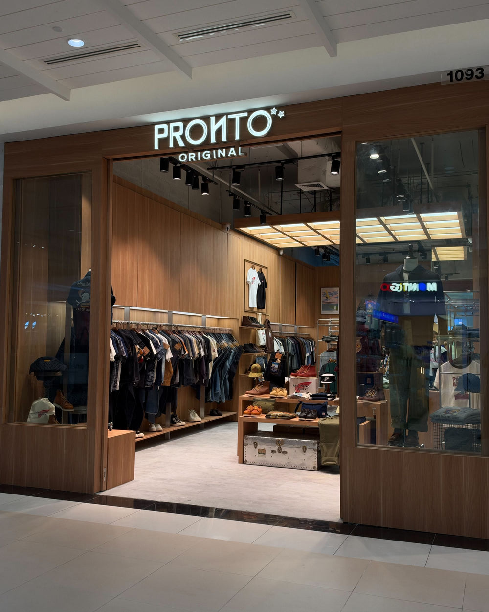 PRONTO Original Fashion Island