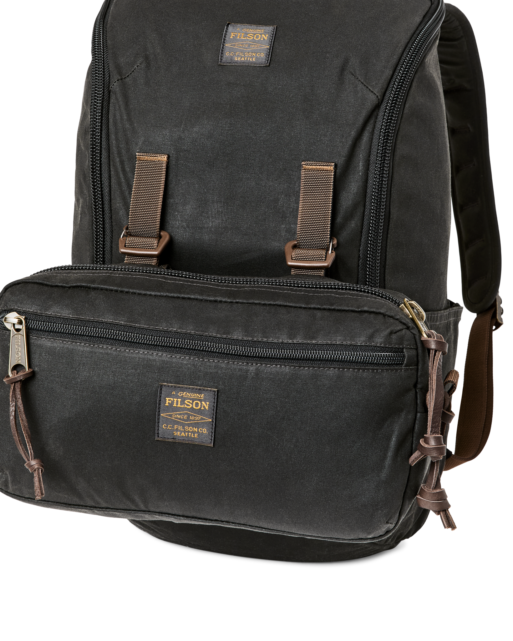 TRAPPER CREEK 28L BACKPACK - DARK TIMBER