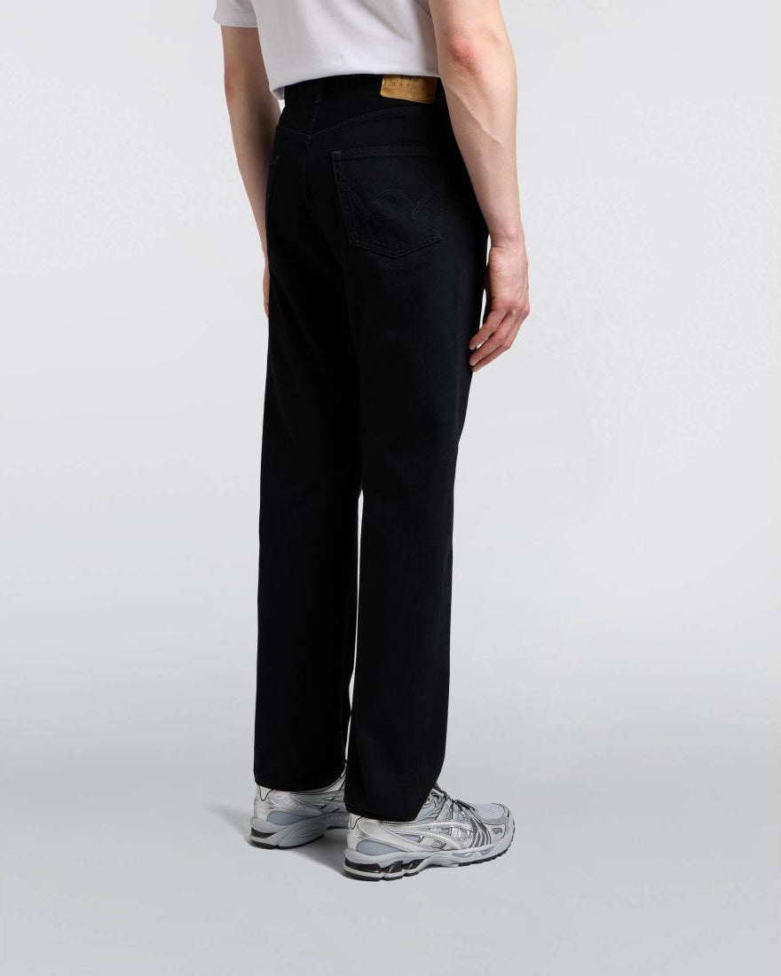 EU04Z-401 REGULAR STRAIGHT - BLACK UNWASHED