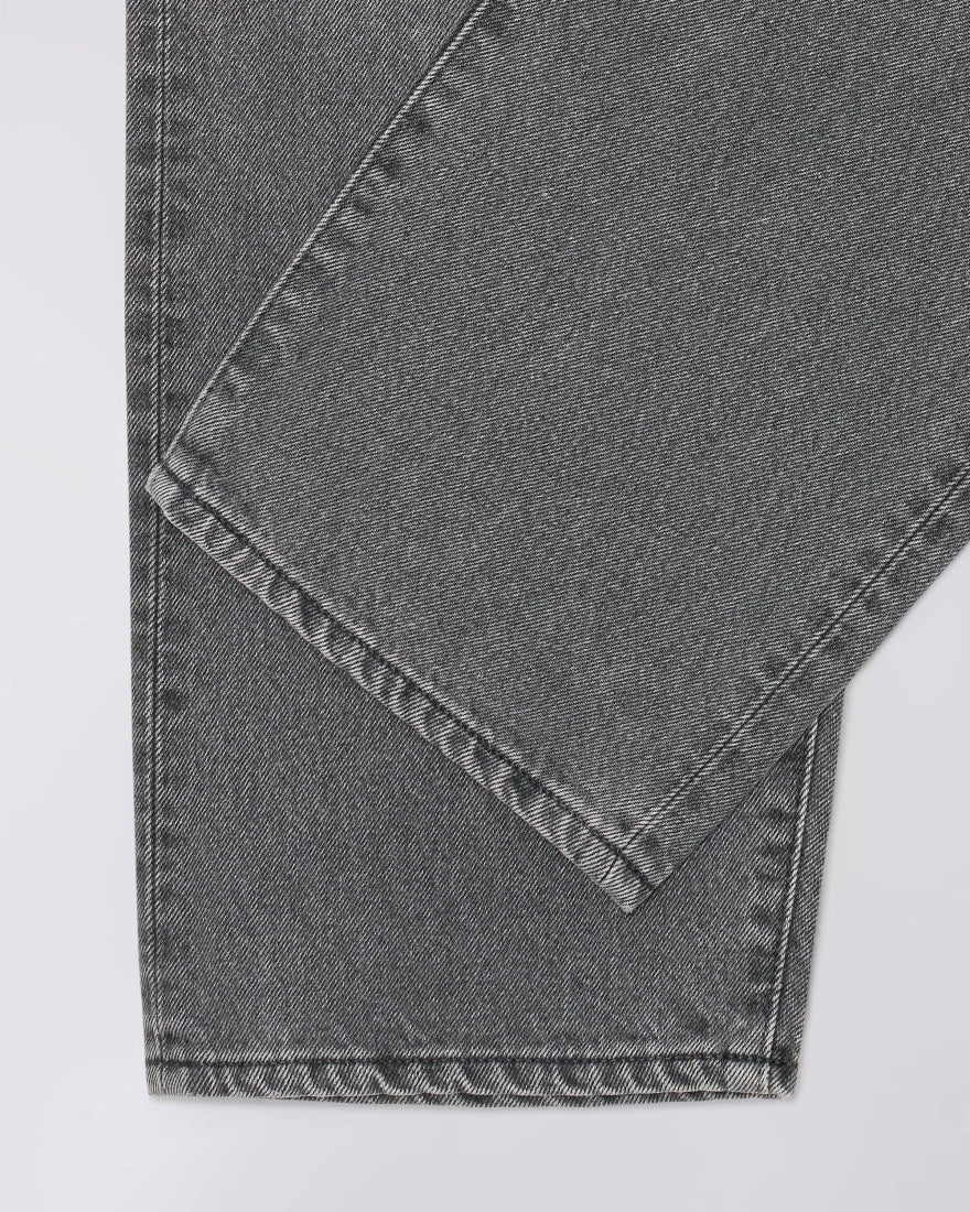 EU104Z-402 LOOSE FIT - BLACK LIGHT USED