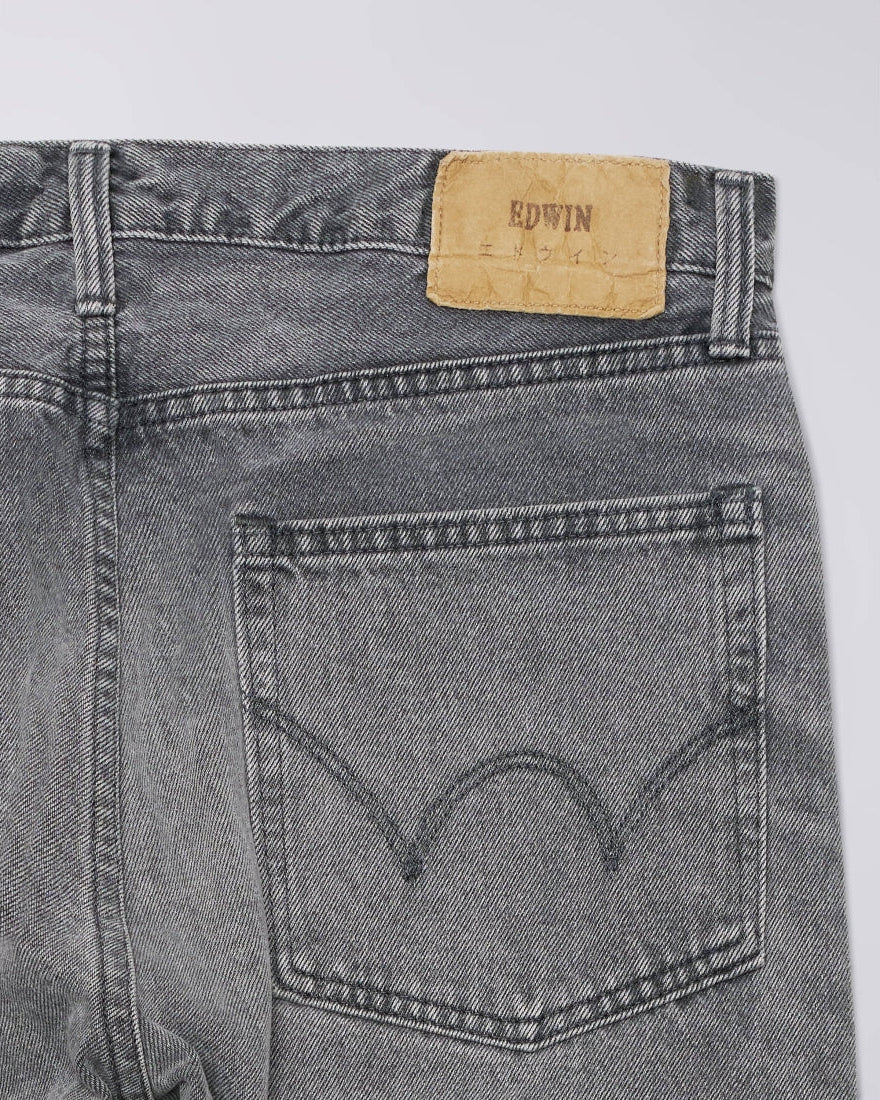 EU104Z-402 LOOSE FIT - BLACK LIGHT USED