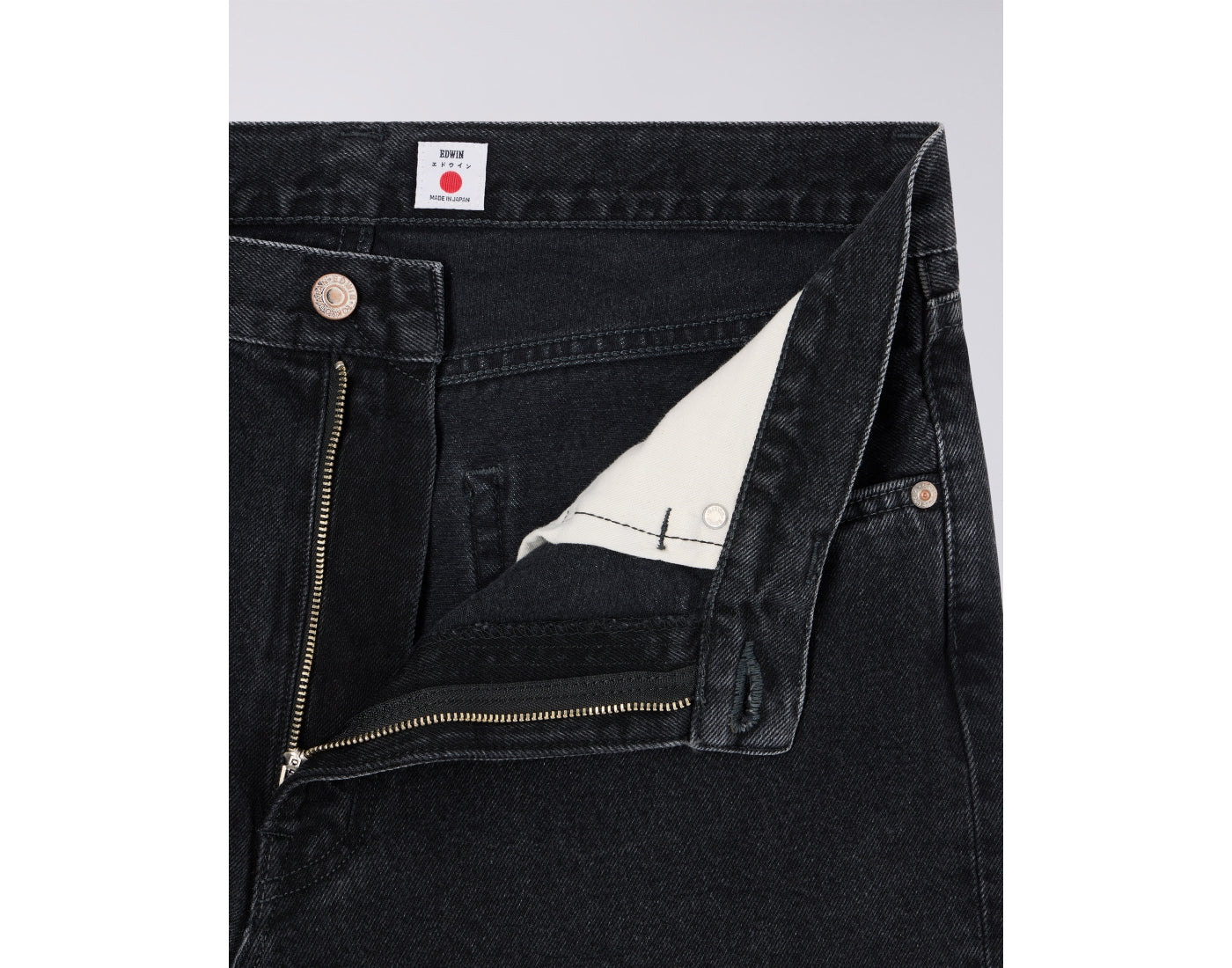 EU104Z-472 LOOSE FIT - BLACK DARK USED