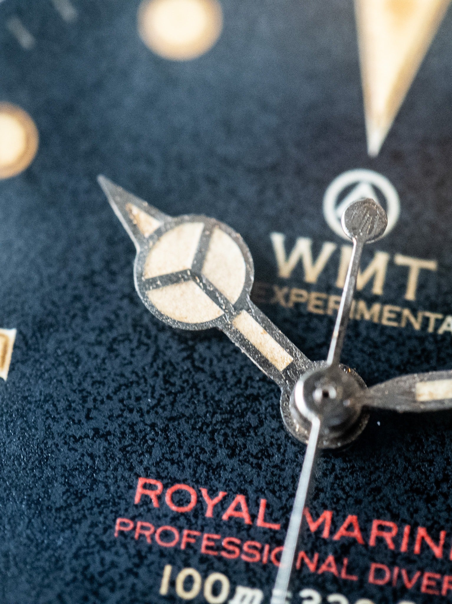 ROYAL MARINE - BLACK DIAL / HEAVY AGED EDITION