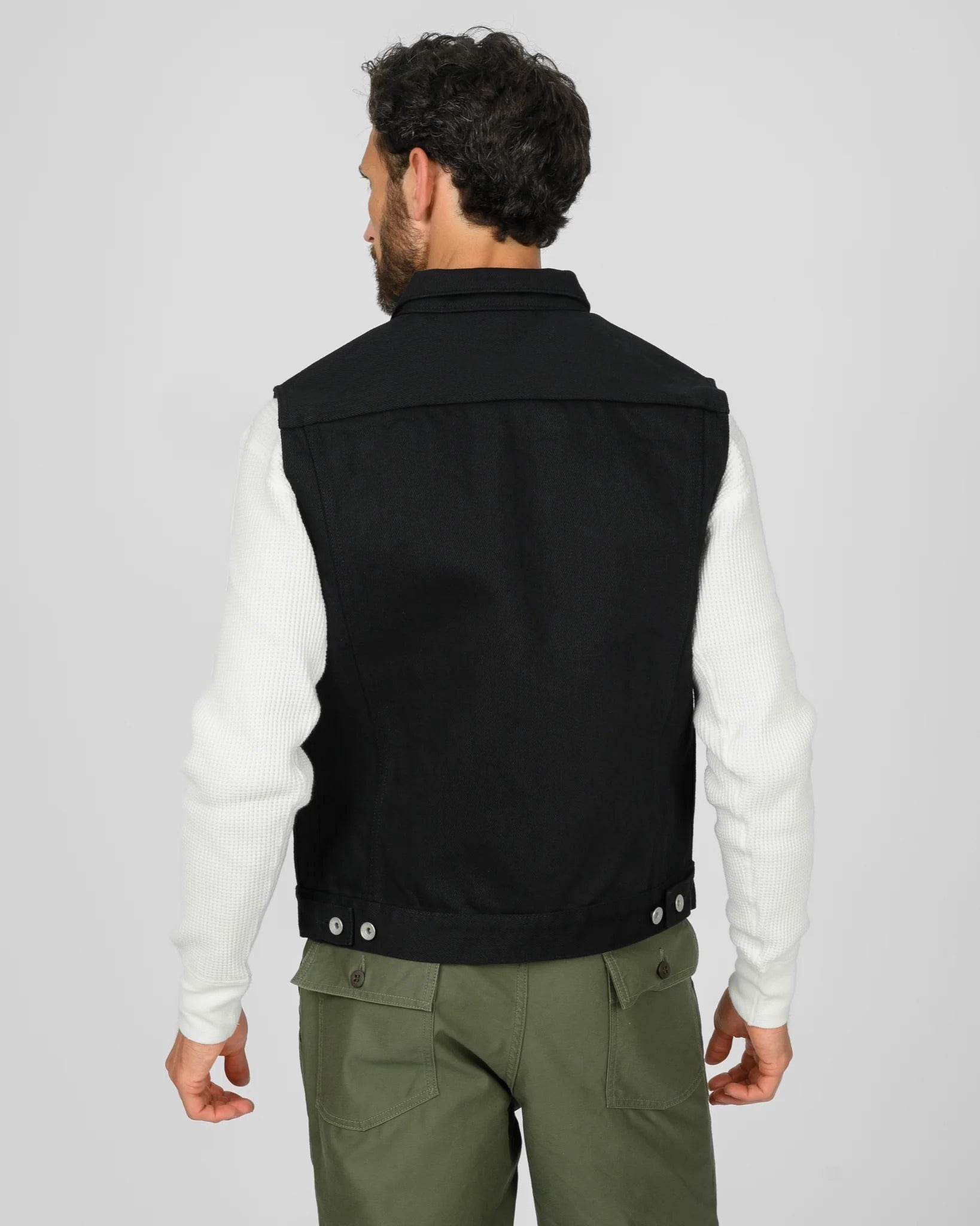 IH-9526V 21oz Non-Fade Type III Vest - SUPER BLACK