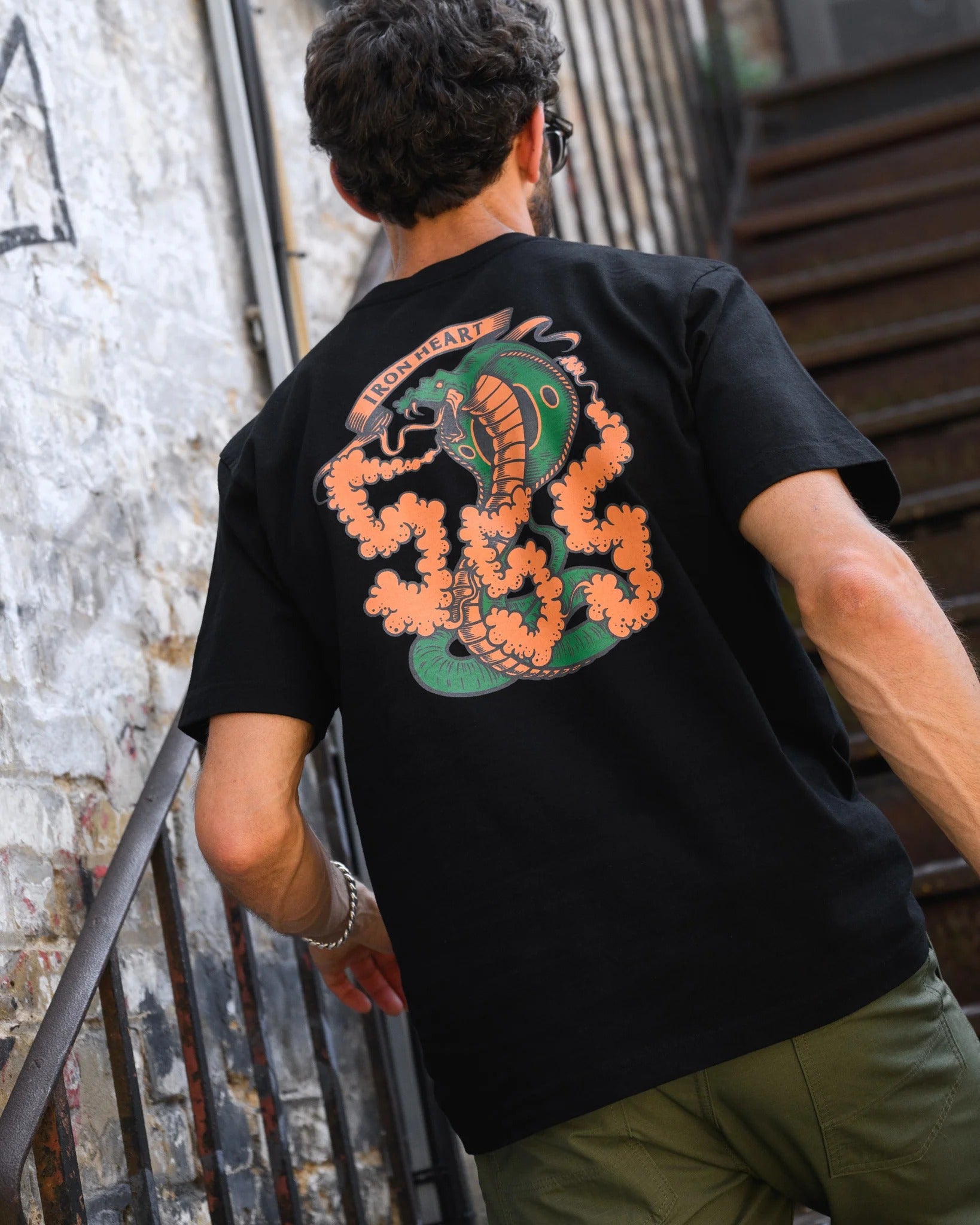 IHT-555-BLK 7.5OZ PRINTED LOOPWHEEL CREW NECK T-SHIRT - BLACK