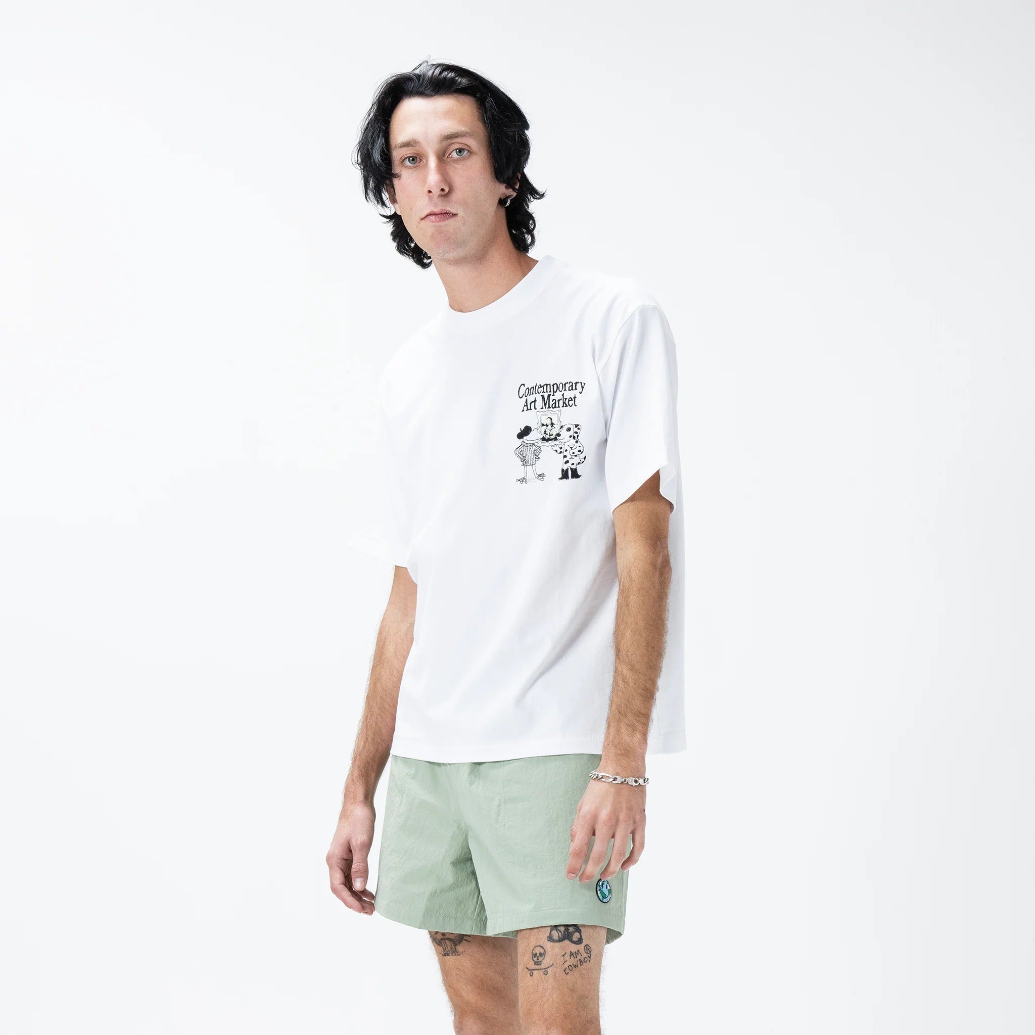 SMILEY MUSEUM UV T-SHIRT - WHITE