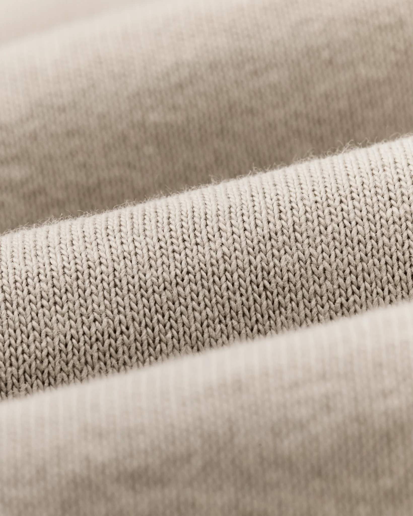 SHORT SLEEVE SPORTSMAN CLUB GRAPHIC T-SHIRT (FRONTIER) - CLIFF GRAY/SPORTSMAN CLUB