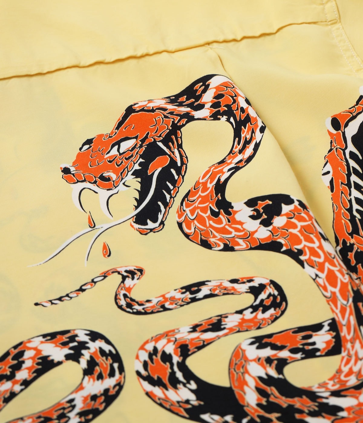 SH39486 HIGH DENSITY RAYON OPEN SHIRT “RATTLE SNAKE” - YELLOW