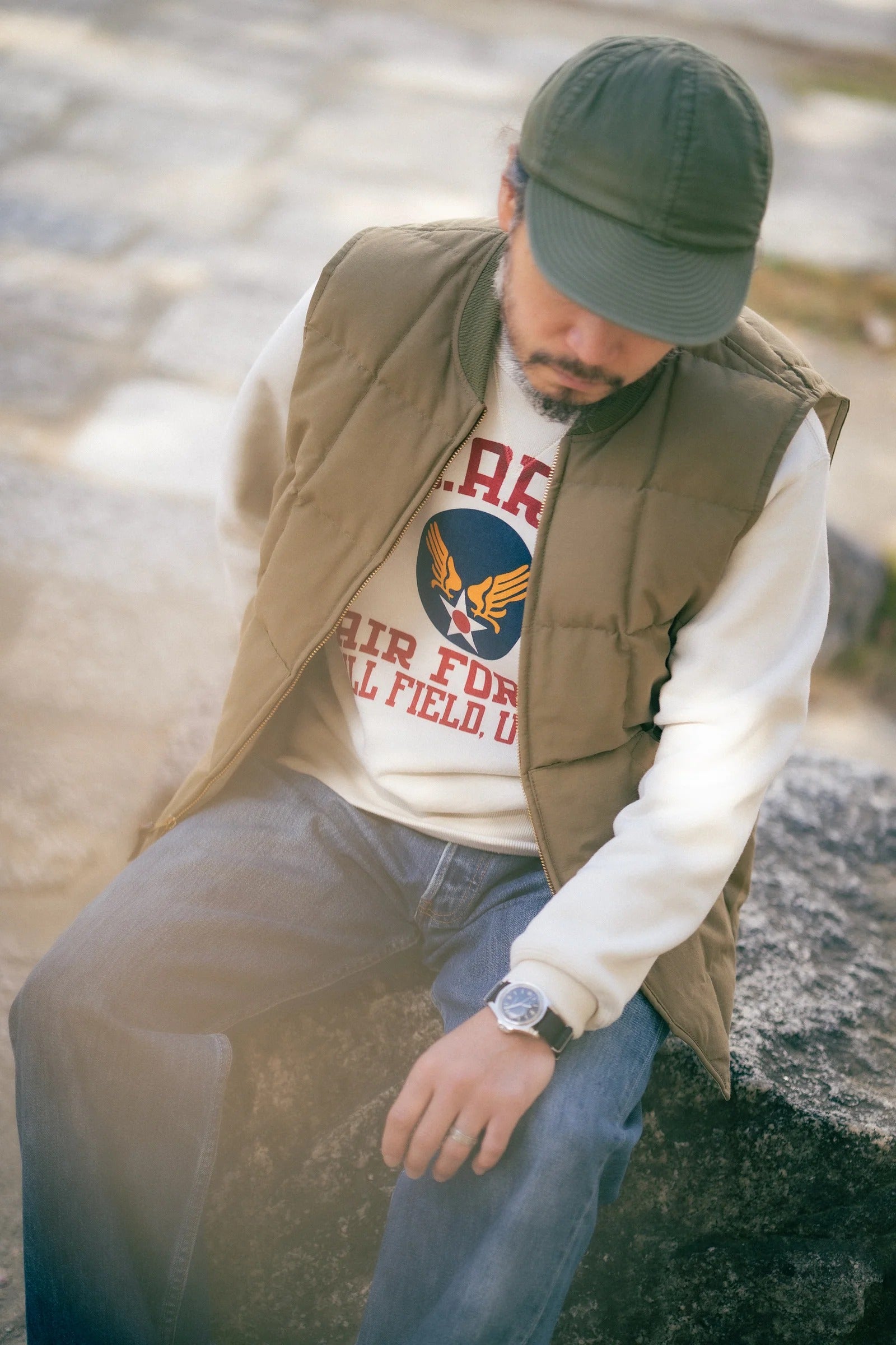 MC25123 MILITARY PRINT SWEATSHIRT / U.S. ARMY AIR FORCE, HILL FIELD - MILK