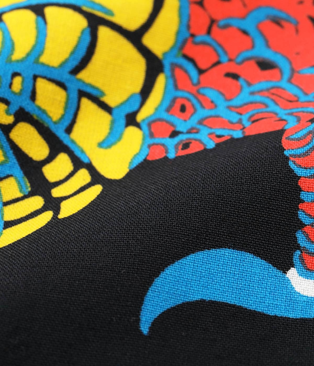SS39529 SUN SURF SPECIAL EDITION “DRAGON” (SHORT SLEEVE) - BLACK