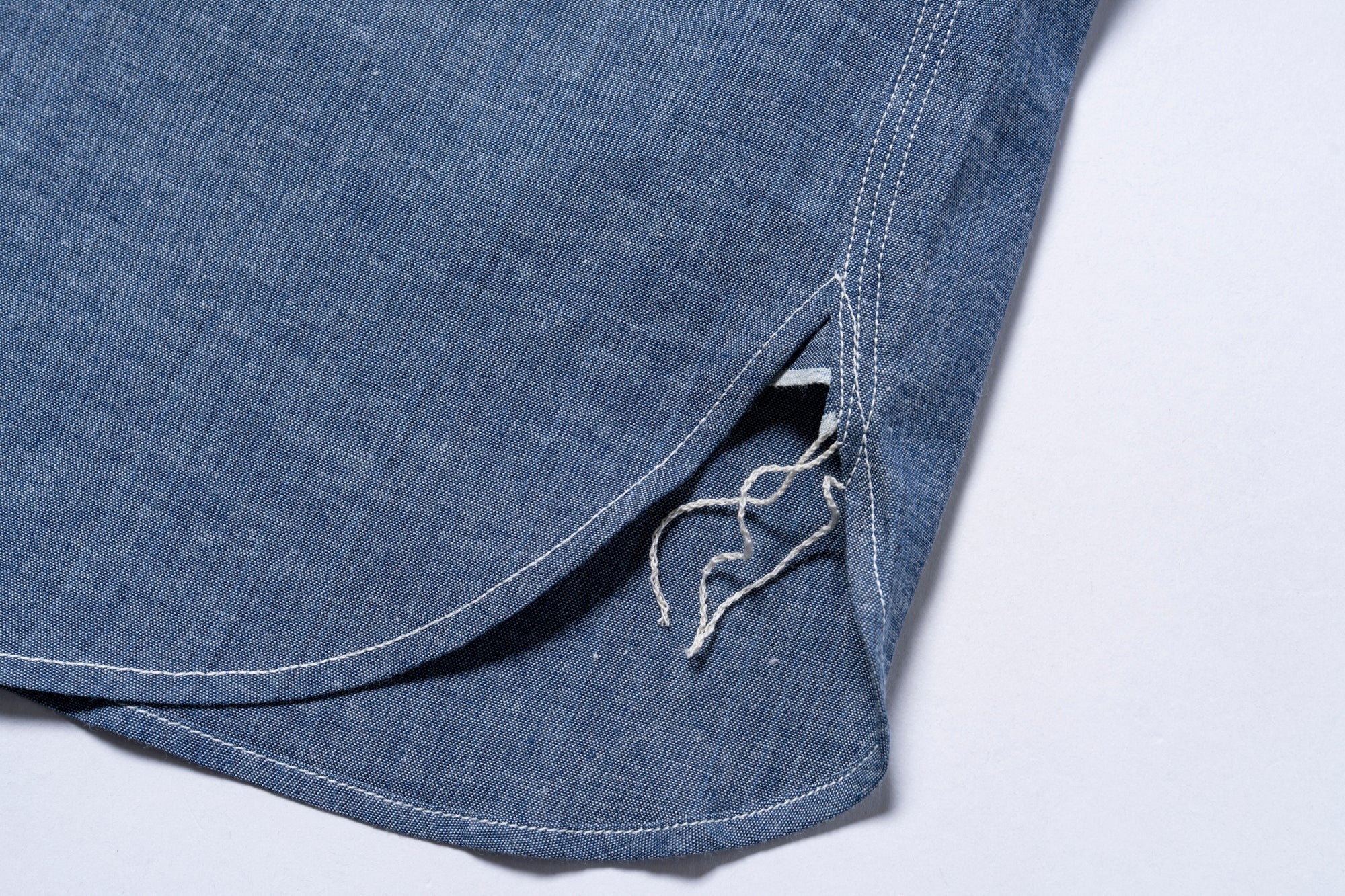 MS25104 8HU CHAMBRAY SERVICEMAN WORK SHIRT - LIGHT BLUE