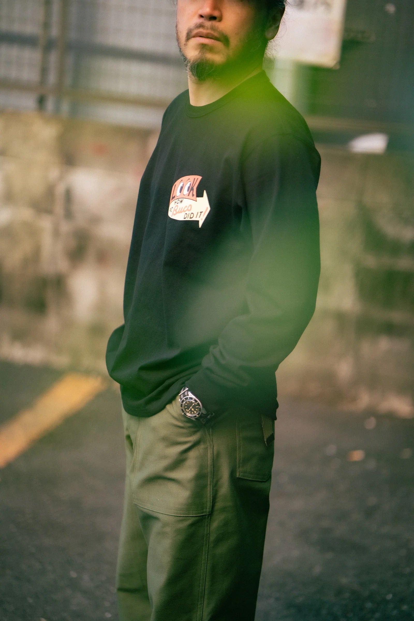 BC25105 BUCO L/S TEE / LOOK AT HOW BUCO DID IT! - BLACK