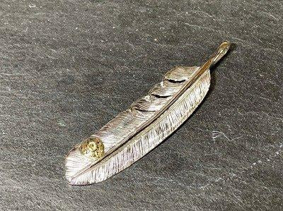 P-704L FEATHER WITH K18 S (L)