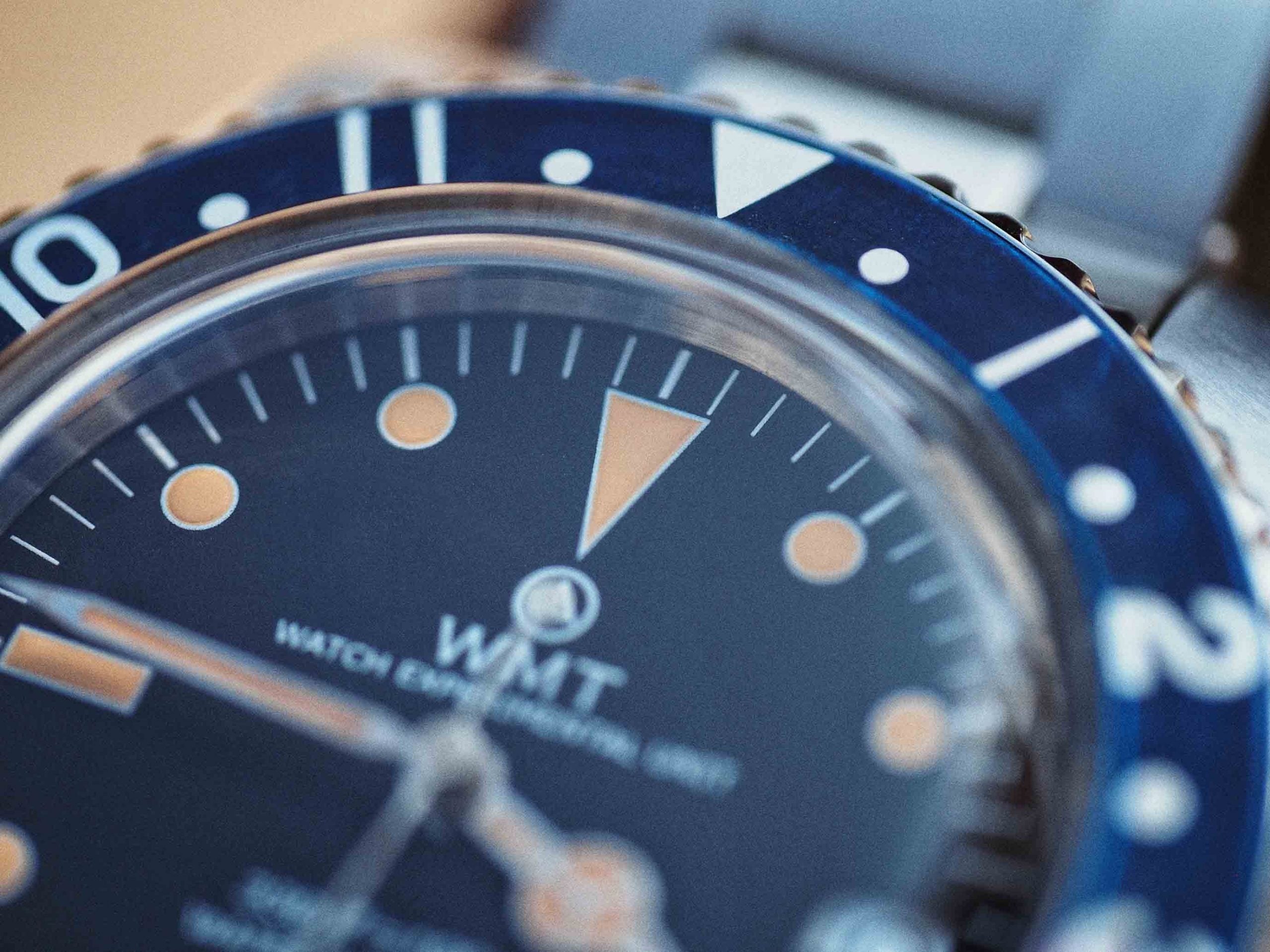 SANFORD - PUMPKIN FUCHSIA BEZEL AGED EDITION