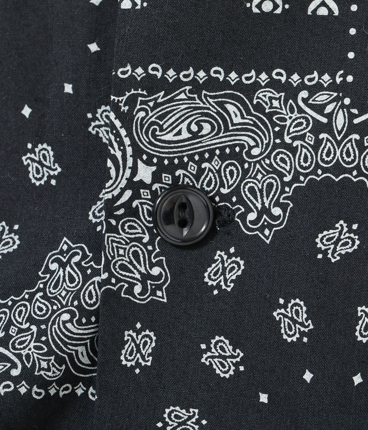 SC39465 NATIVE AMERICAN BANDANA PATCHWORK PRINT OPEN SHIRT - BLACK