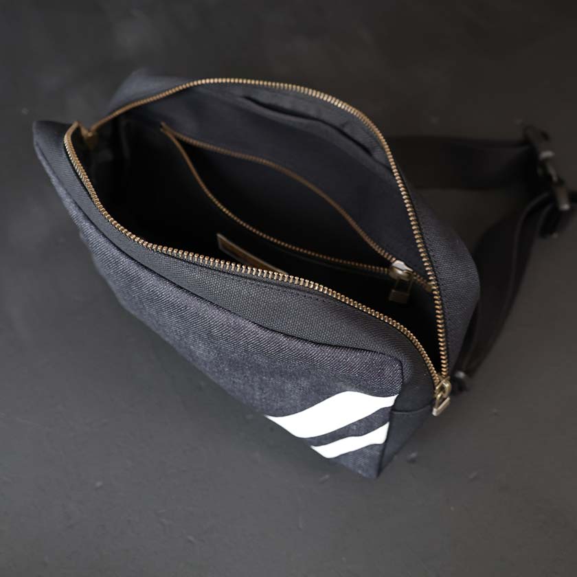 B12 ORGINAL SHOULDER BAG