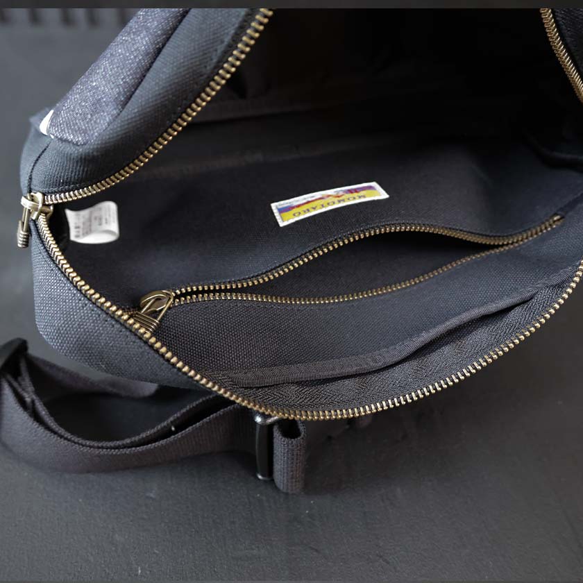 B12 ORGINAL SHOULDER BAG