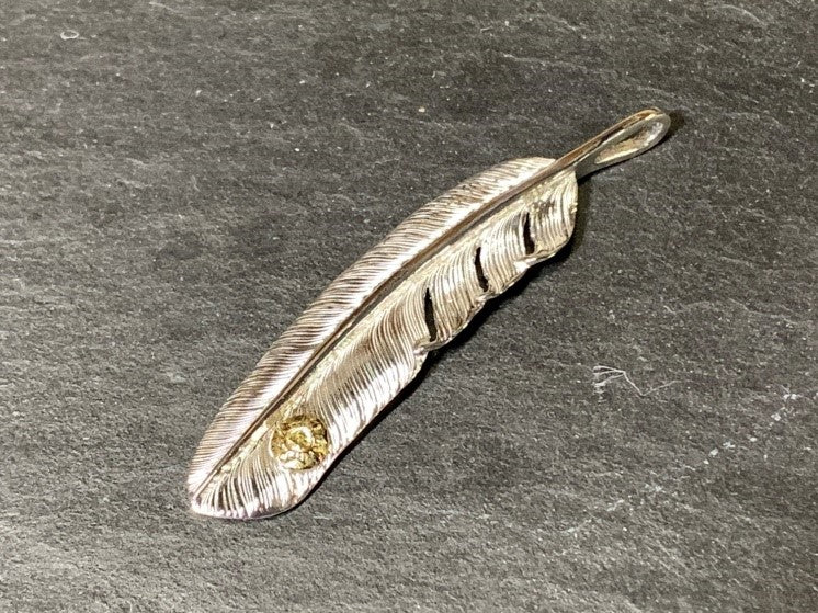 P-704R K18 S Feather (L)