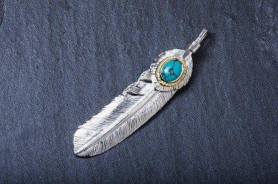 P-602L TURQUOISE HEART FEATHER FEATHER (L) K18 ROPE BEZEL